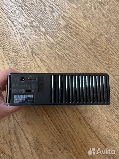 Внешний жесткие диск Western Digital Elements 14Tb