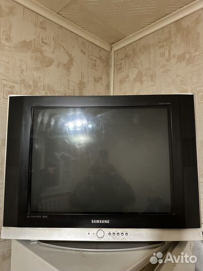 Телевизор samsung