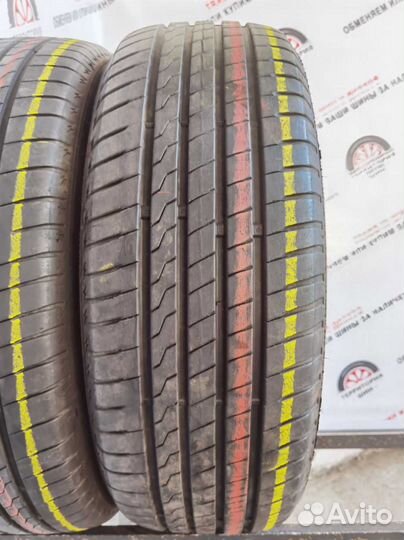 Firestone Roadhawk 215/60 R17 96H
