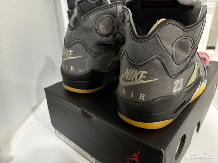 Кроссовки Nike Air Jordan 5 Retro Off-White