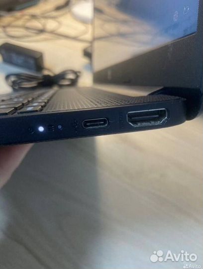 Продам ноутбук