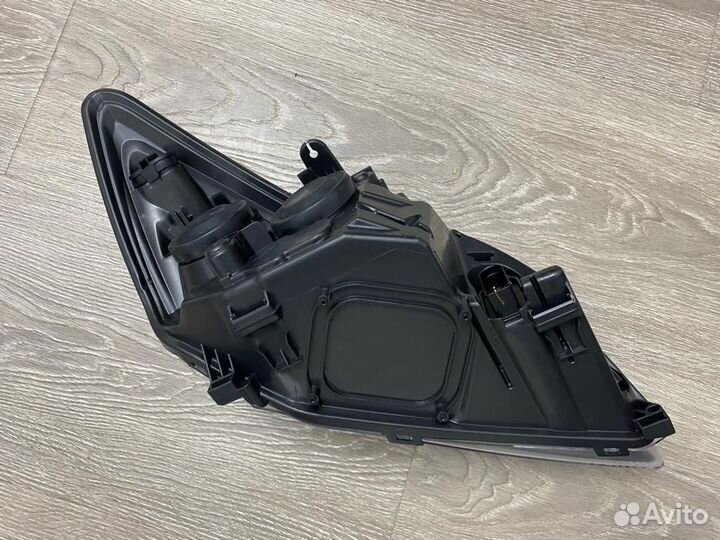 Фара Ford Focus 2 Фонарь передний Форд Фокус 2 бу