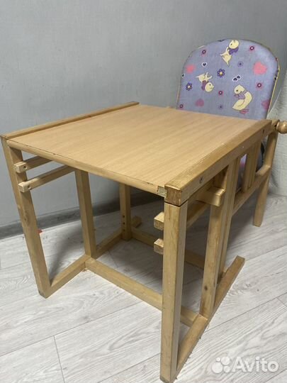 Детский стол и стул для малышей