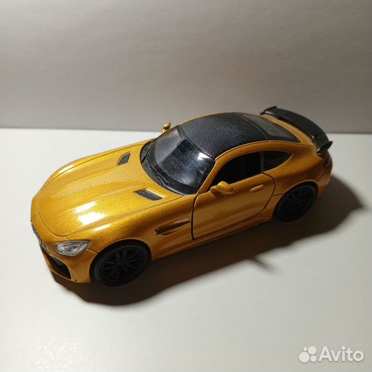 Масштабная модель Mercedes AMG GT R welli