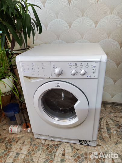 Стиральная машина indesit на запчасти