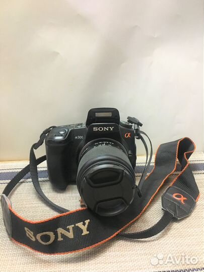 Зеркальный фотоаппарат Sony a300