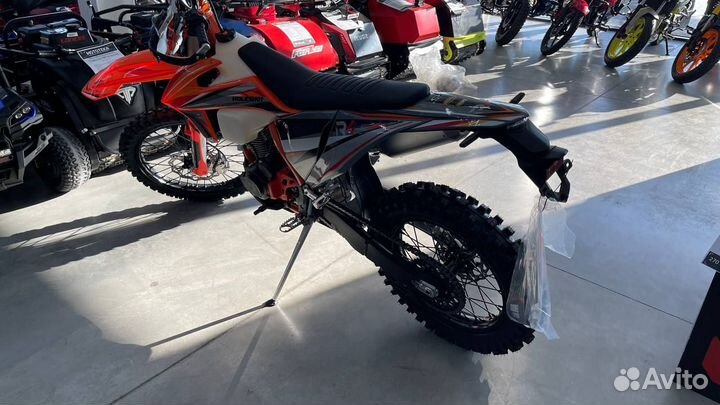 Кроссовый мотоцикл Regulmoto Holeshot 300 кубов