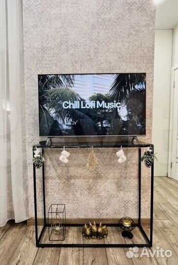 Консольный стол