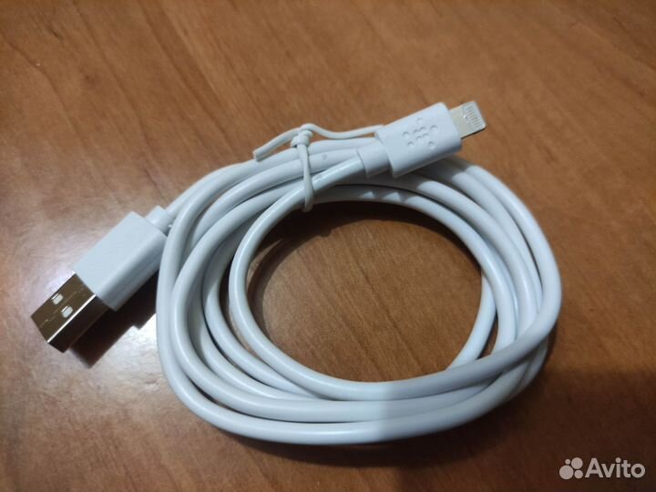 Кабель для iPhone фирмы Belkin