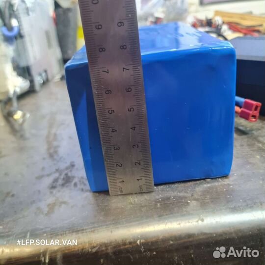 Аккумулятор 12в 15ач + зарядное