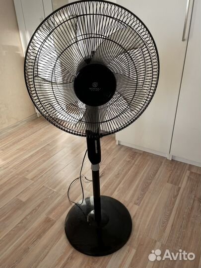 Вентилятор напольный