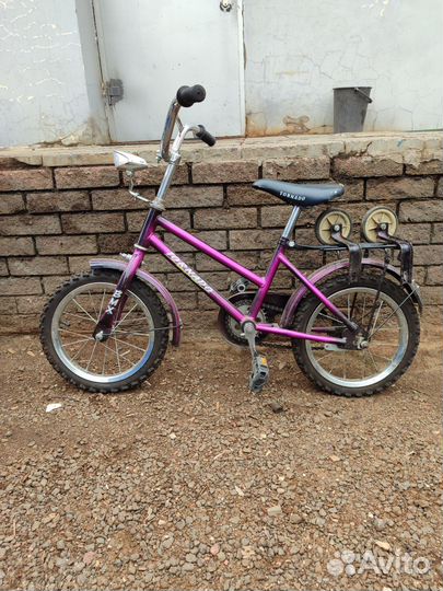 Детский трехколесный велосипед бу