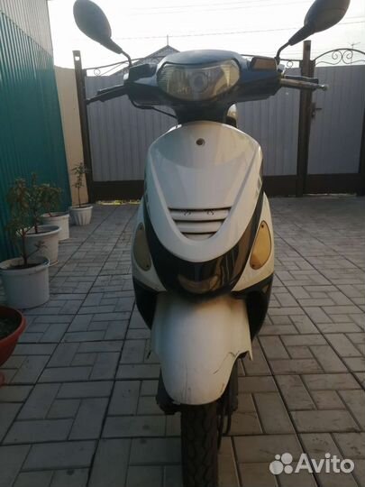 Продам скутер Racer отс