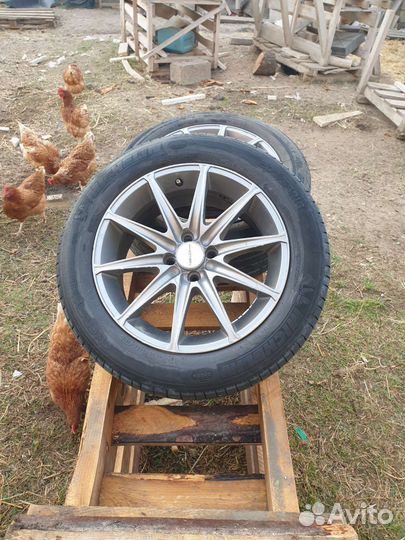 Диски r16 на largus