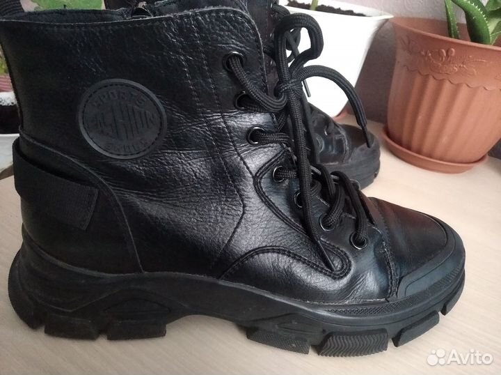 Ботинки демисезонные женские