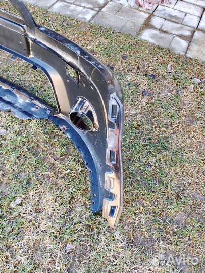 Бампер передний