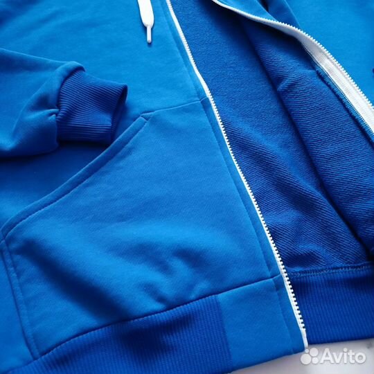 Спортивный костюм женский новый