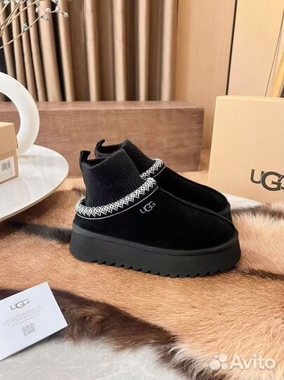 Ugg tazz с носком