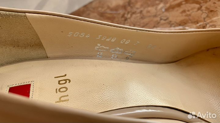 Туфли hogl 41 лаковые беж