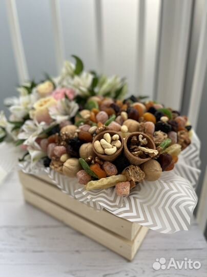 Фруктовые букеты/подарок на 8 марта