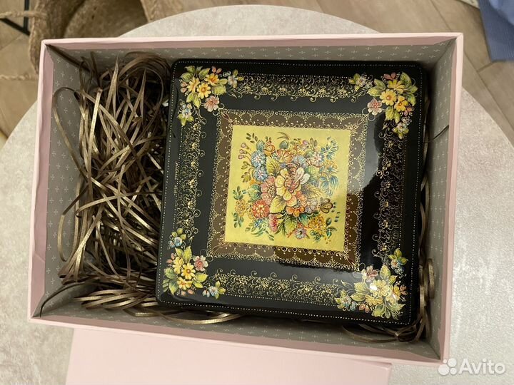 Шкатулка с росписью ручной работы