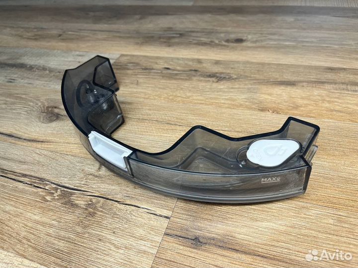 Резервуар для воды Midea M7