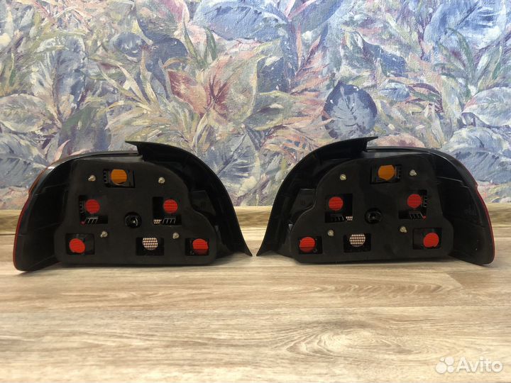 Продаю задние фонари на BMW E39