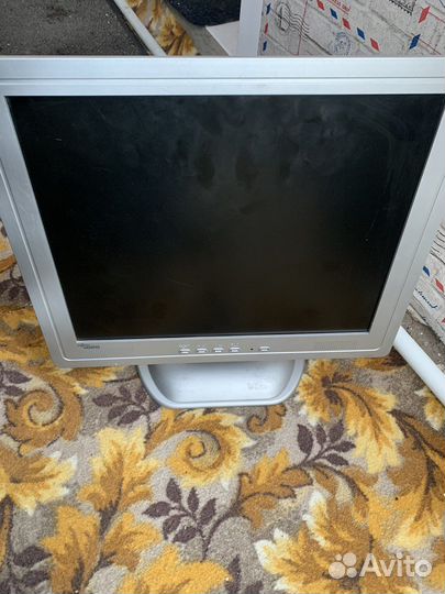 Монитор Emachines e190hqv