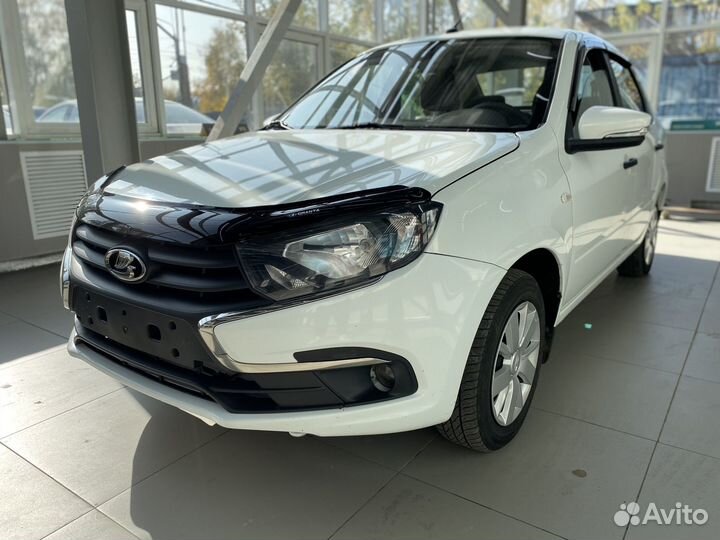 LADA Granta 1.6 МТ, 2021, 56 800 км