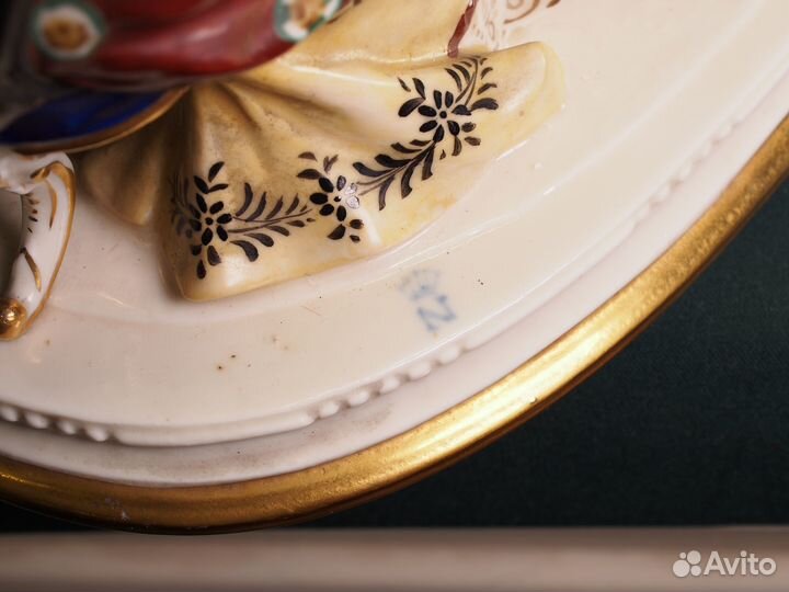 Большая фарфоровая композиция 