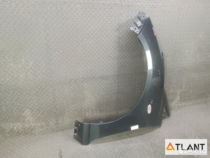 Крыло переднее левое mazda demio