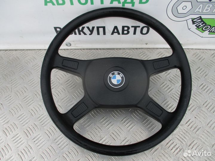 Рулевое колесо BMW 3 E30 1986г