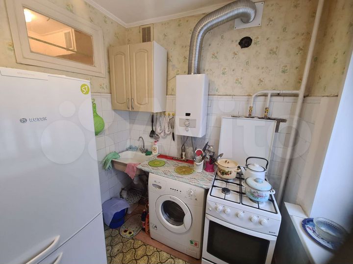 2-к. квартира, 42 м², 3/5 эт.