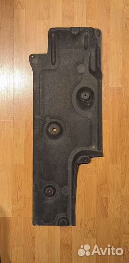 Volvo s60, v60 защита днища правая 31333784