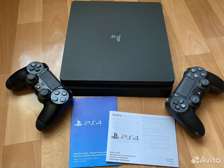 Sony PS4 slim
