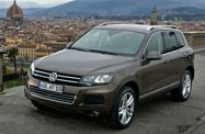 Volkswagen Touareg II (2010—2014) Внедорожник