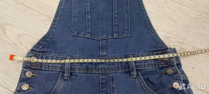 Джинсовый комбинезон