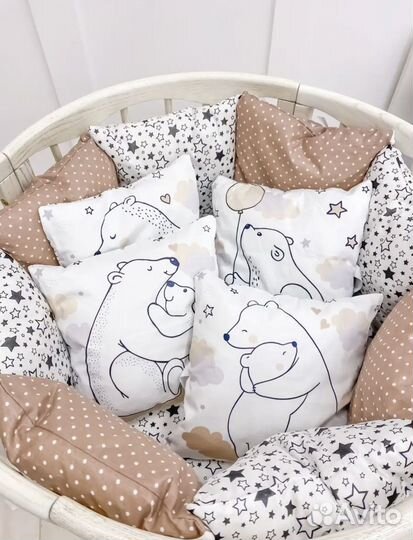 Бортики в детскую кроватку/соски pigeon новые m ll