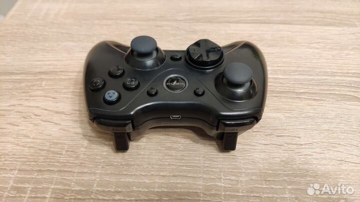 Беспроводной Геймпад для PS3 или компьютера