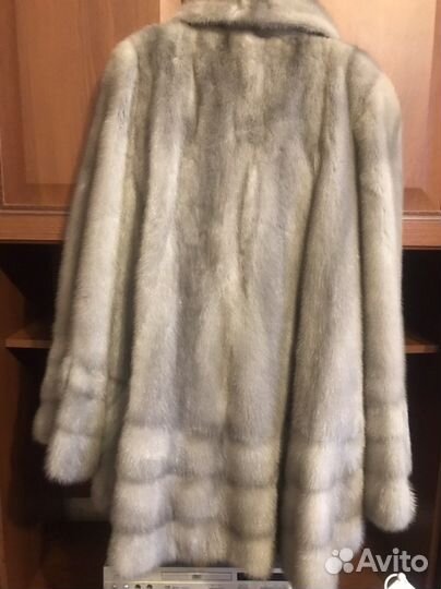 Шубка норковая, цельная, расклешеная