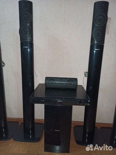 Домашний кинотеатр philips 5.1 HTC5591