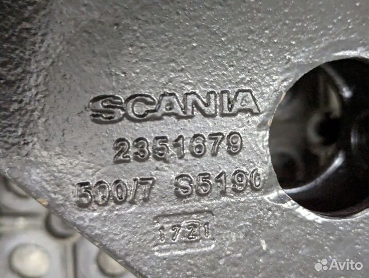 2351679 Кронштейн рамы правый Scania 6-series