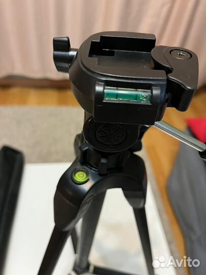 Штатив для фотоаппарата