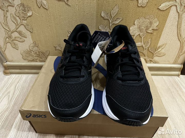 Кроссовки asics 28,5см