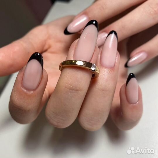 Мастер маникюра педикюра