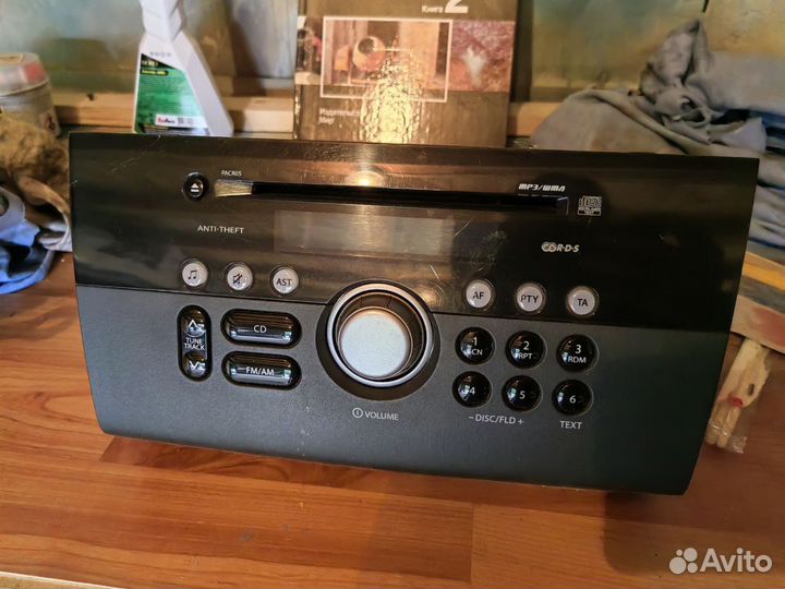 Магнитола Suzuki Swift