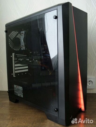 Корпус Aerocool cylon