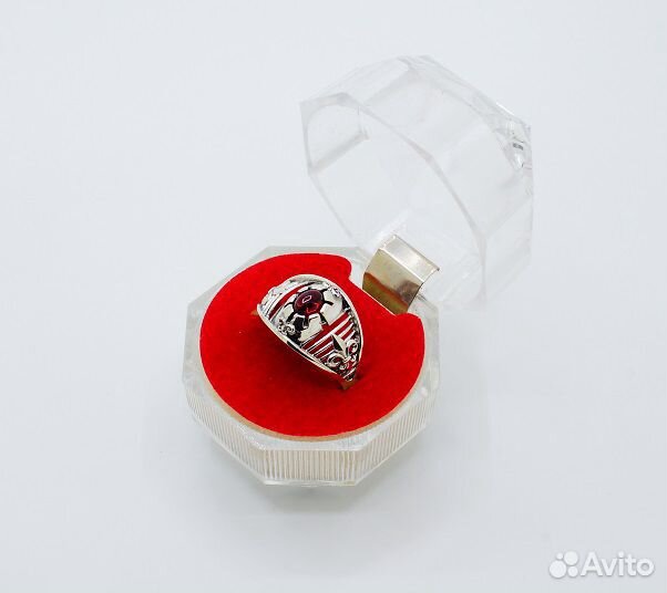 Серебряные перстни с гранатом (унисекс)