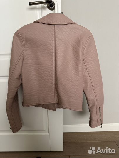 Куртка из искусственной кожи 42 размер