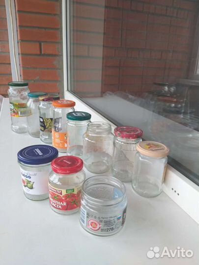 Банки стеклянные, новые с крышкой 